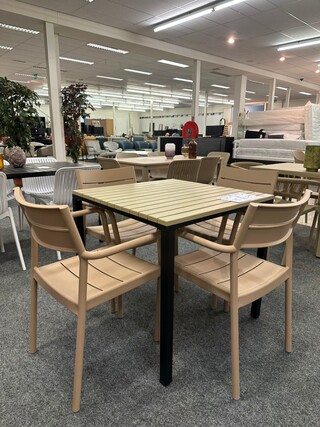 Tuinset Timo 4 stoelen 1 tafel, beige